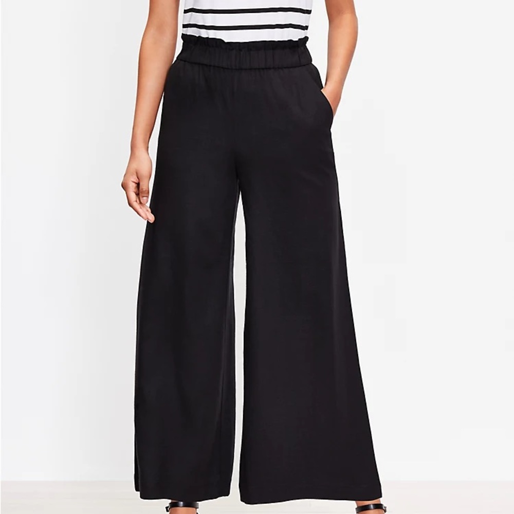 Loft Black Petite Pull On Wide Leg Pants in Linen Blend Medium Petite